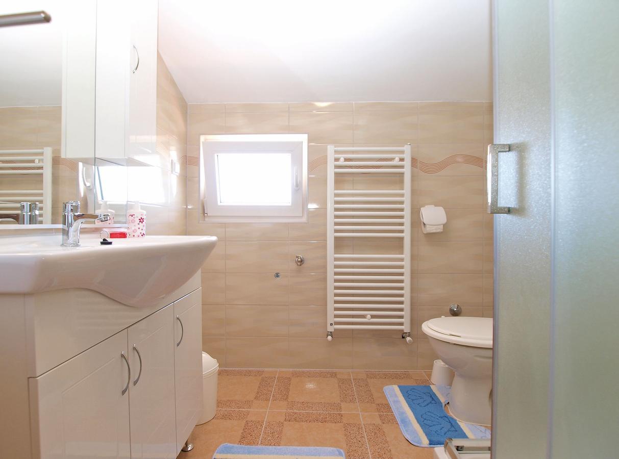Apartma Mala Vala 1332 *